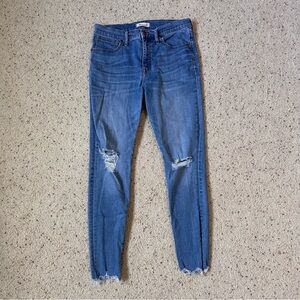 Madewell 9” High Rise Skinny Jeans Distressed Ankles Ripped Size 30